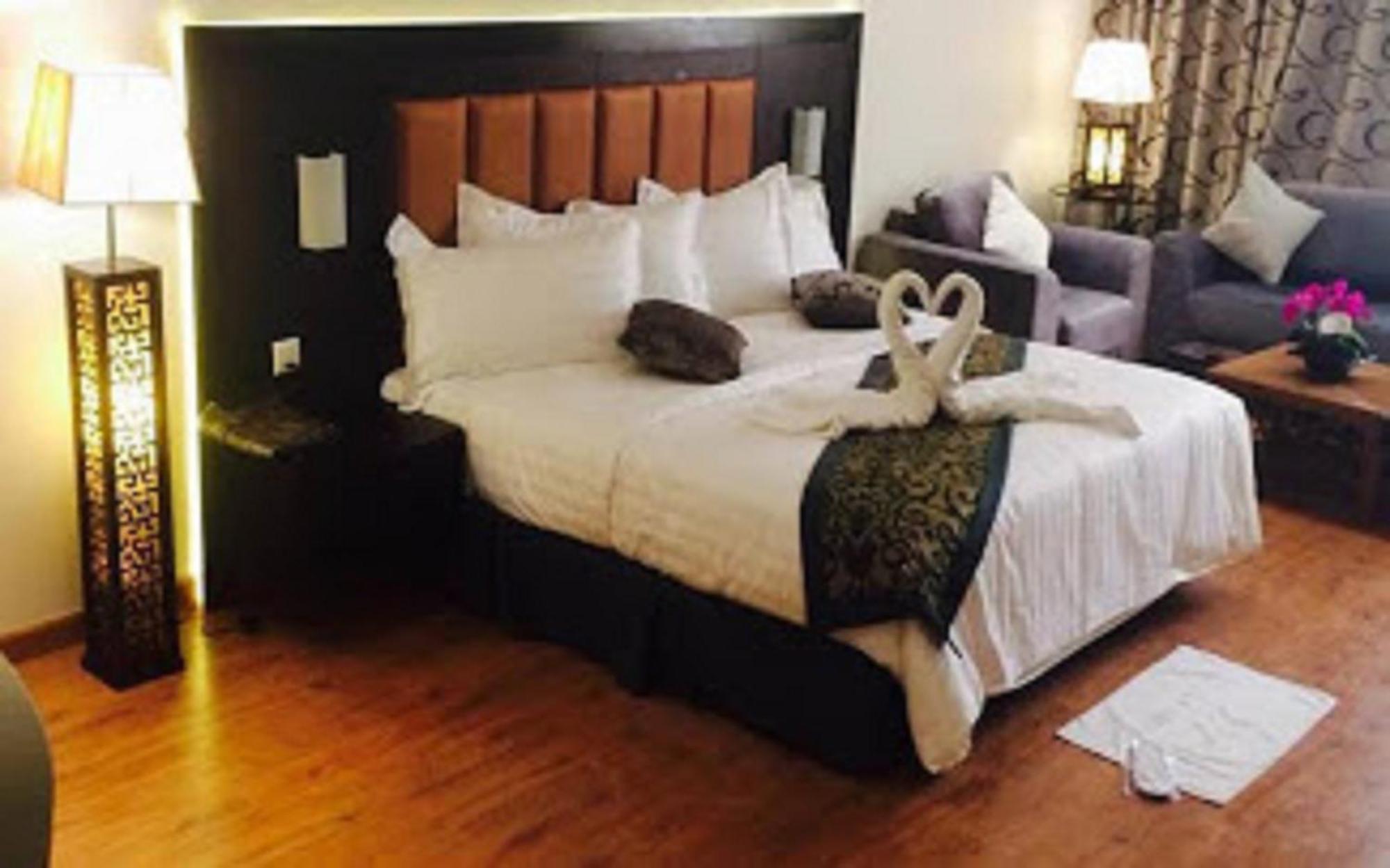 Sunday Millennia Hotel Riade Quarto foto
